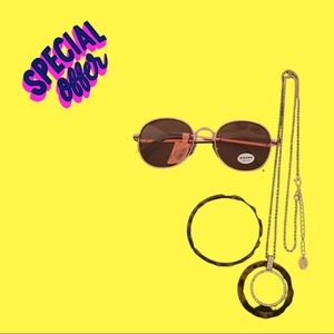 Woman’s Time And Tru Necklace And Bracelet Set With Tillys Shade’s!😎